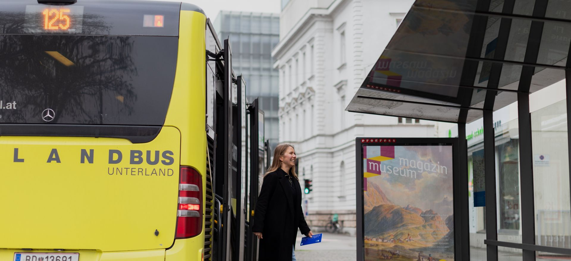 Unterwegs mit den öffentlichen Verkehrsmitteln