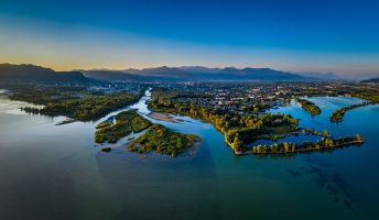 Bregenzer Achmündung bei Sonnenaufgang