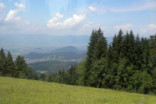 Cozy Holiday Home in Zwischenwasser near Ski Lift